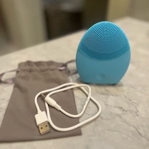 FOREO Luna 2 Cleansing Device